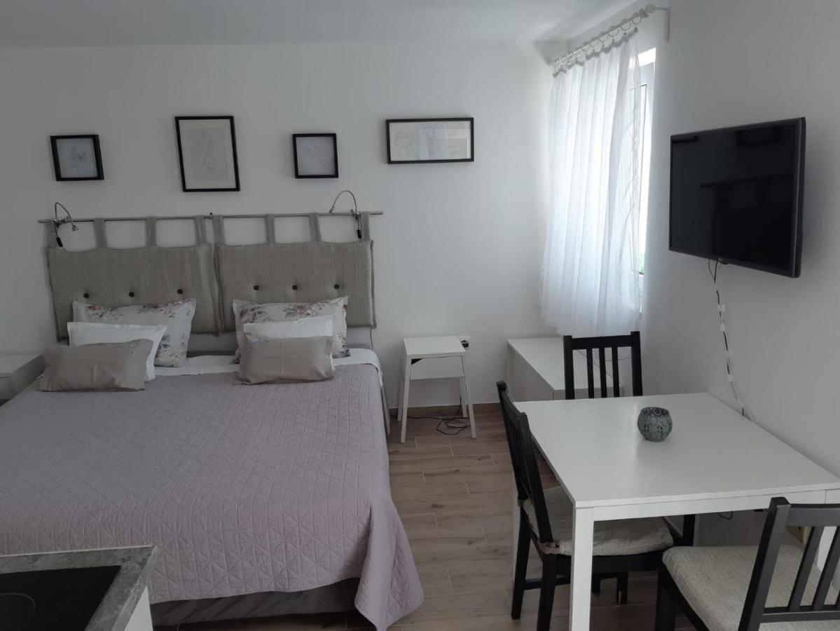 Apartments Kule Brela Exterior photo