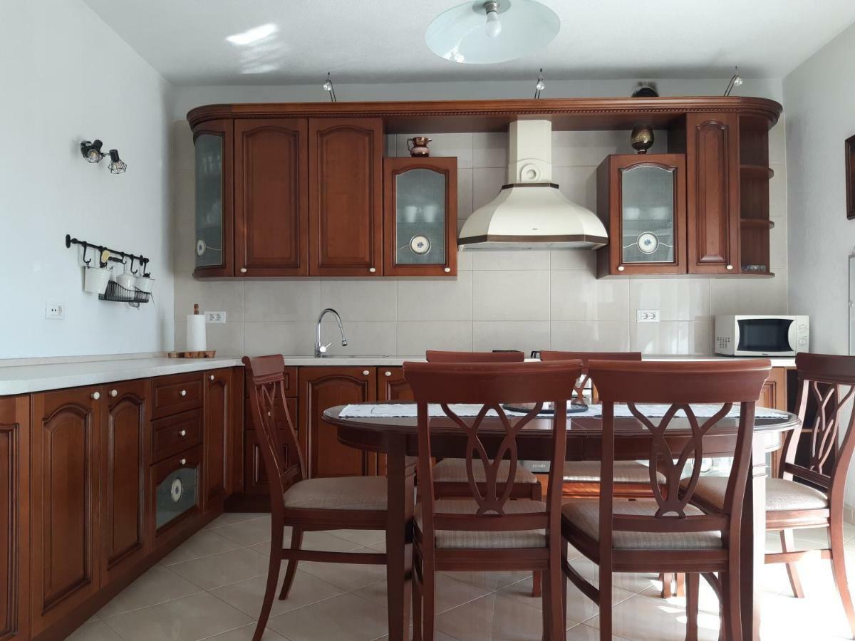 Apartments Kule Brela Exterior photo